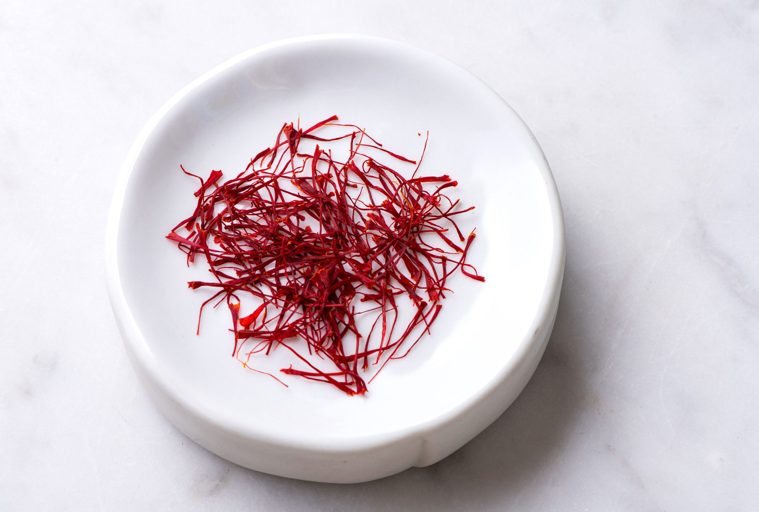 What is the difference between cheap and expensive saffron?